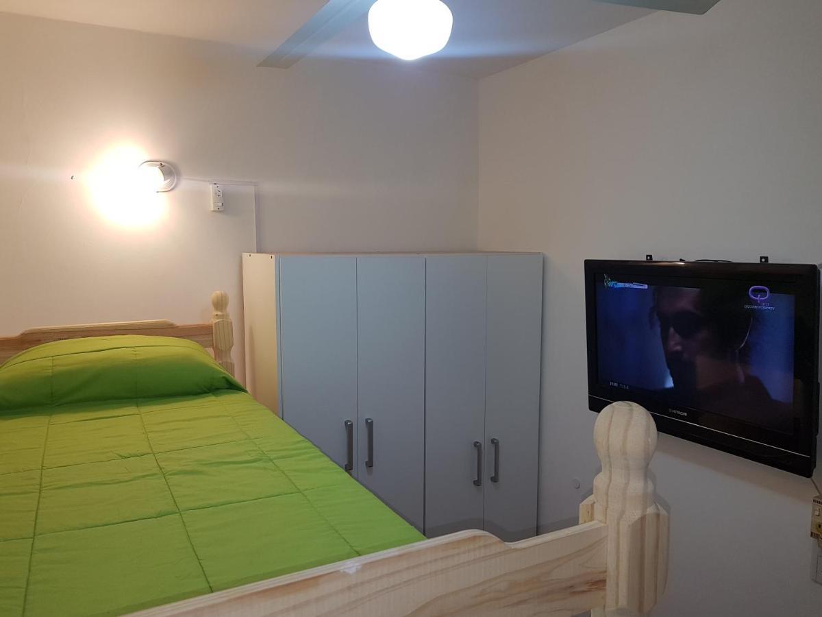 Habitacion Con Bano Privado Un Piso Por Escalera Buenos Aires Kültér fotó
